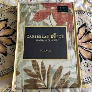 Caribbean Joe NIP Hibiscus Valance
